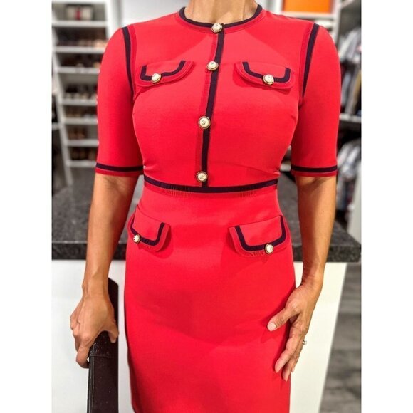 Gucci Red Wool Silk Sheath Classic Red Dress $2,800 - Picture 4 of 17